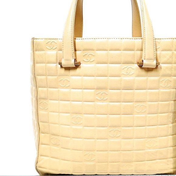 Chanel East West Chocolate Bar Patent Leather Handbag Yellow - Picture 2 of 9